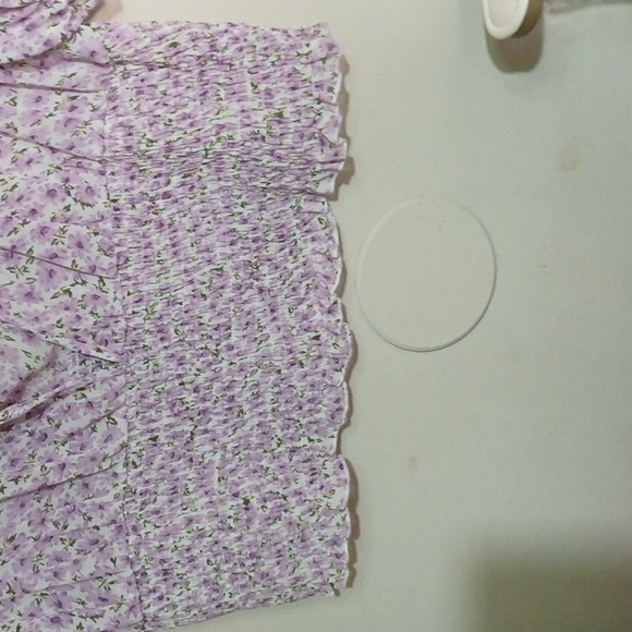 Cute sheer low cut v neck size 4x - Picture 2 of 4